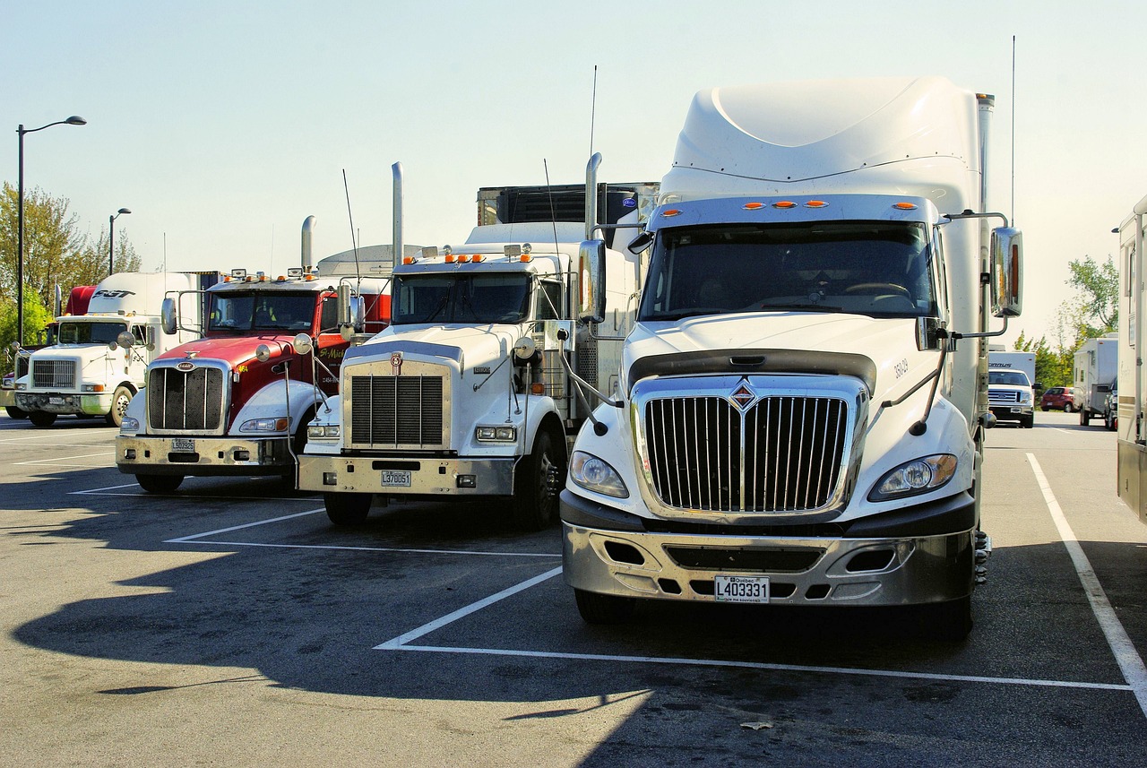 TRUCKING INSURANCE NEEDS EXPLAINED